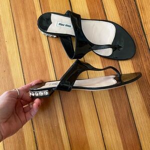 MIU MIU Black Patent Leather T-Strap Thong Sandals Rhinestone Heels